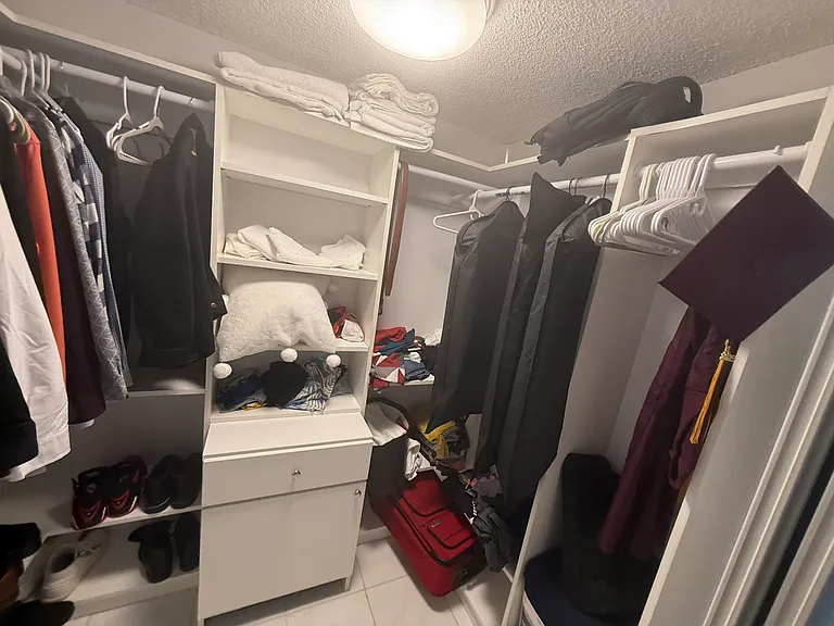 Closet - Main Bedroom