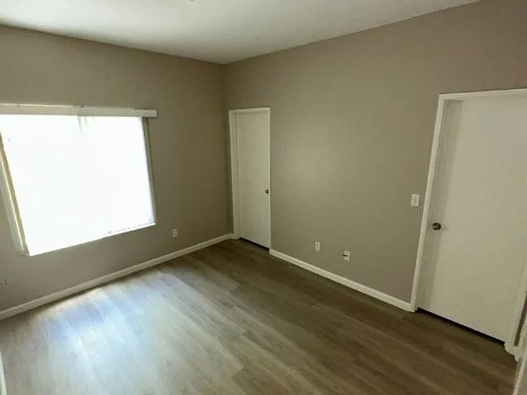 637 Atherton Pl #403 — Photo 16