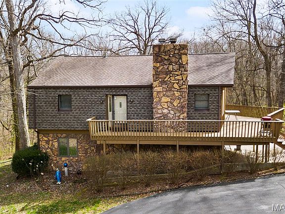 2nd image of 24 Burcham Dr