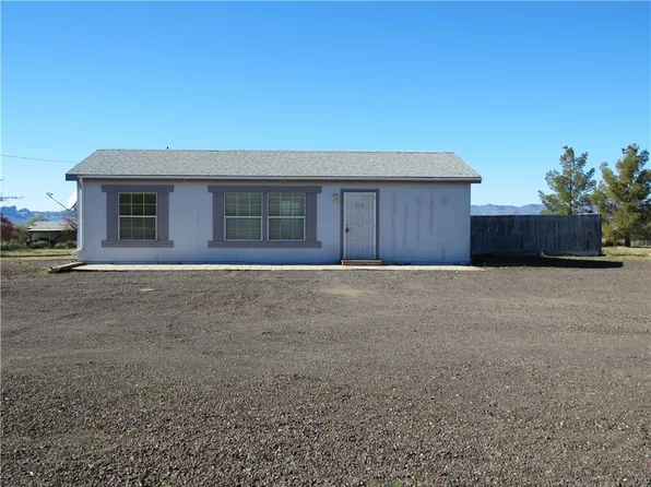 785 S Bacobi Rd, Golden Valley, AZ 86413