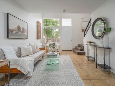 170 N Sierra Bonita Ave APT 3, Pasadena, CA, 91106