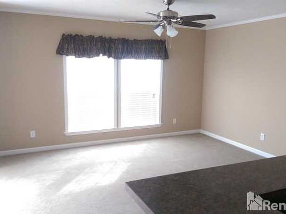 3rd image of 2172 Oleander Dr