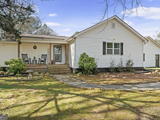 27067 Highway 85, Senoia, GA 30276