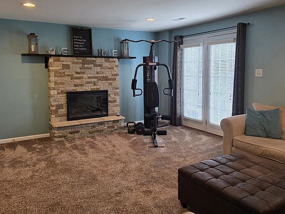 3rd image of 203 Perry Way