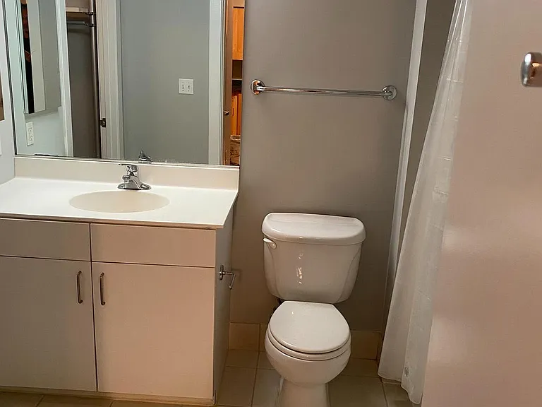 1000 New Jersey Ave SE #427 — Photo 16
