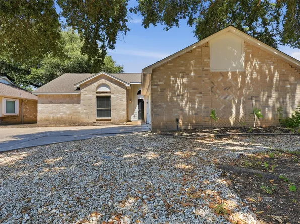 2323 Piddler Dr, Spring, TX 77373