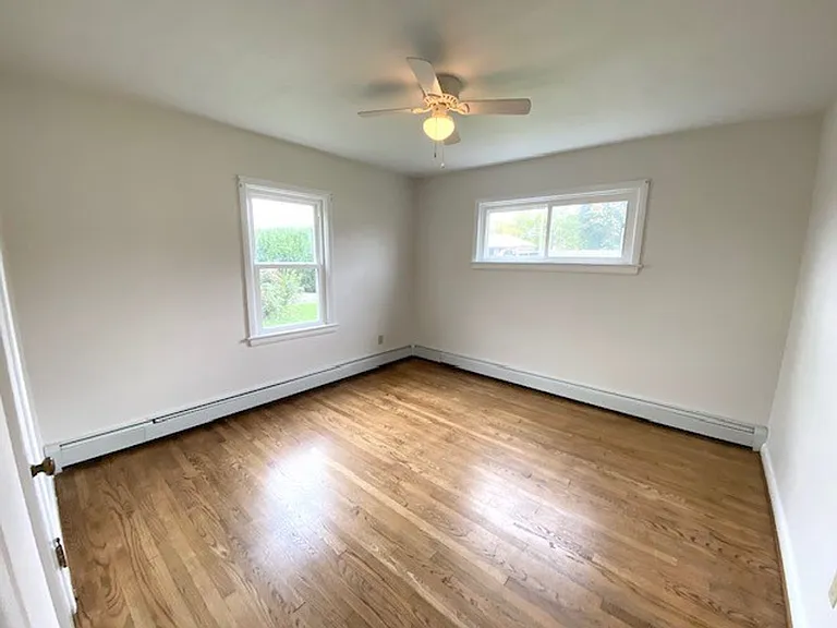 18427 Maugans Ave — Photo 14