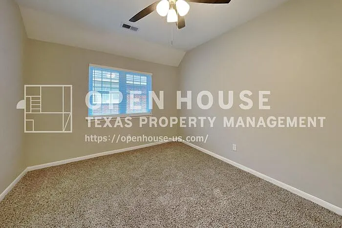 7031 Echo Pines Dr — Photo 16