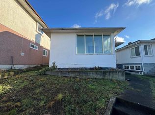 7654 Fraser St, Vancouver, BC