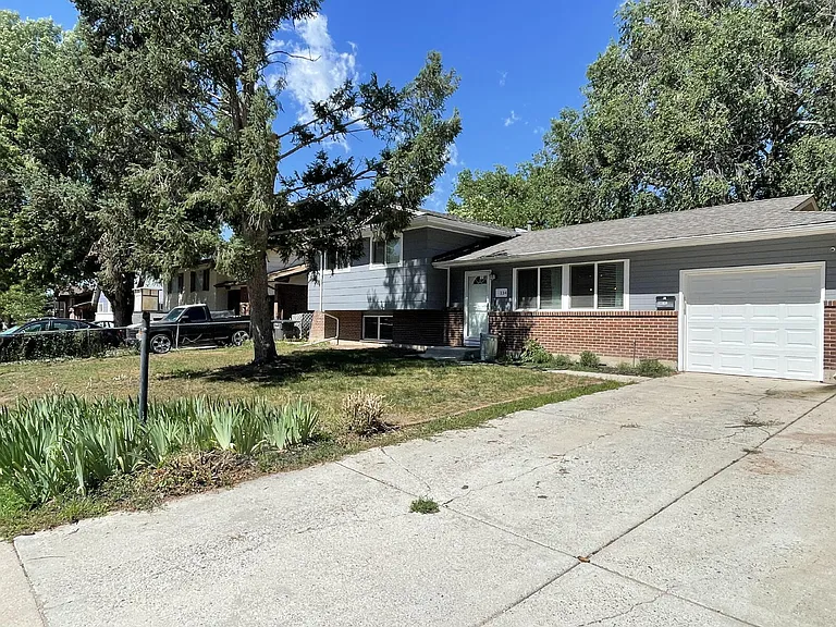 134 Kilgore St — Photo 2