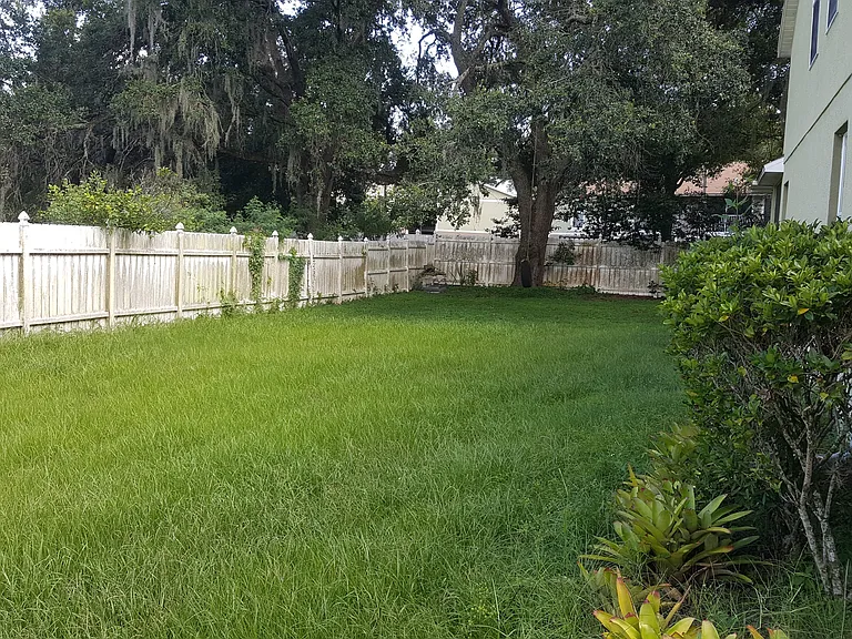 8751 Morrison Oaks Ct — Photo 26