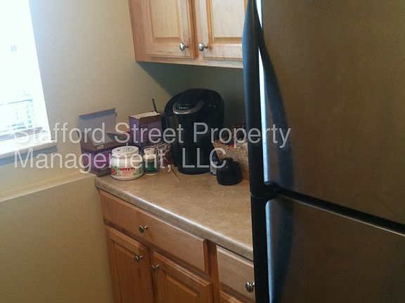 3rd image of 69 Parrish St APT 3
