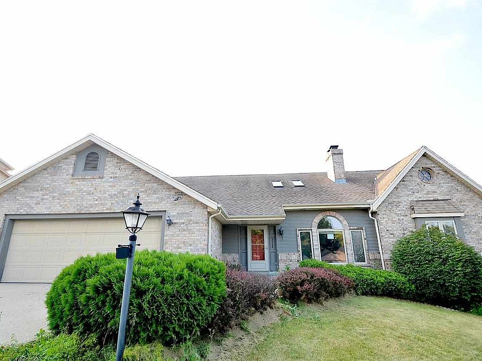 1st image of 2928 Minot Ln
