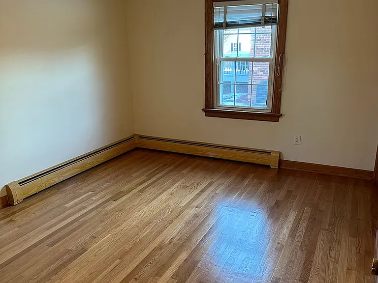 8265 Franklin Ln — Photo 7
