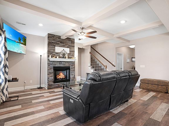 4th image of 1199 Eagles Bluff Dr