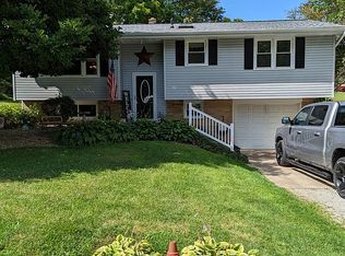 16405 Maple Ln SE, Minerva, OH 44657