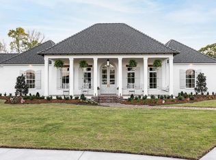 129 Belle Vie Estates Ct, Lafayette, LA 70507