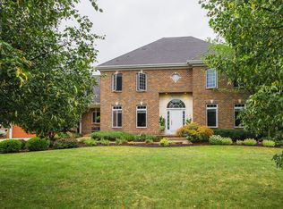 1415 Crystalaire Ct SE, Caledonia, MI