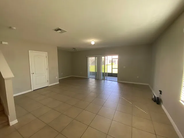 253 Arbor Lakes Dr — Photo 4