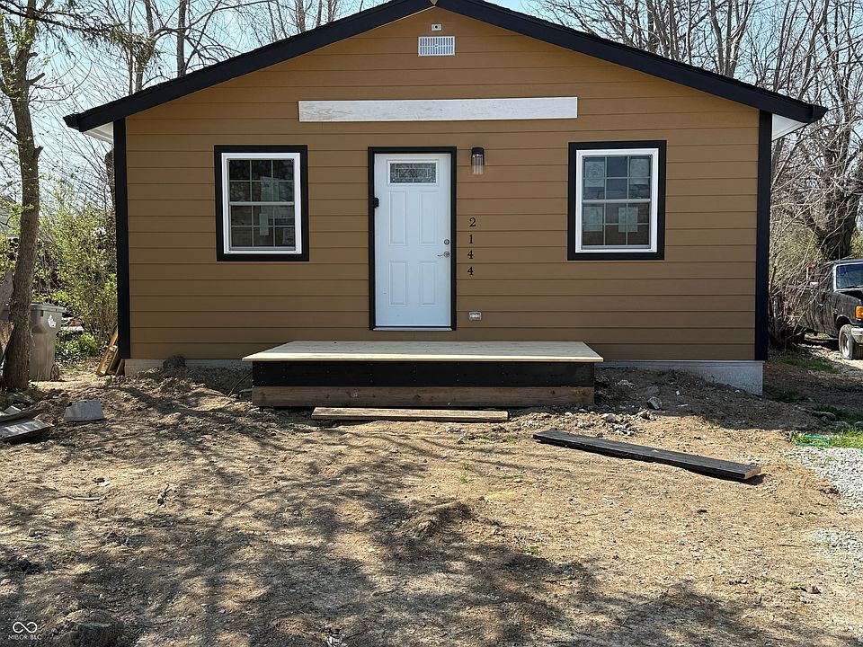 1st image of 2144 N Drexel Ave