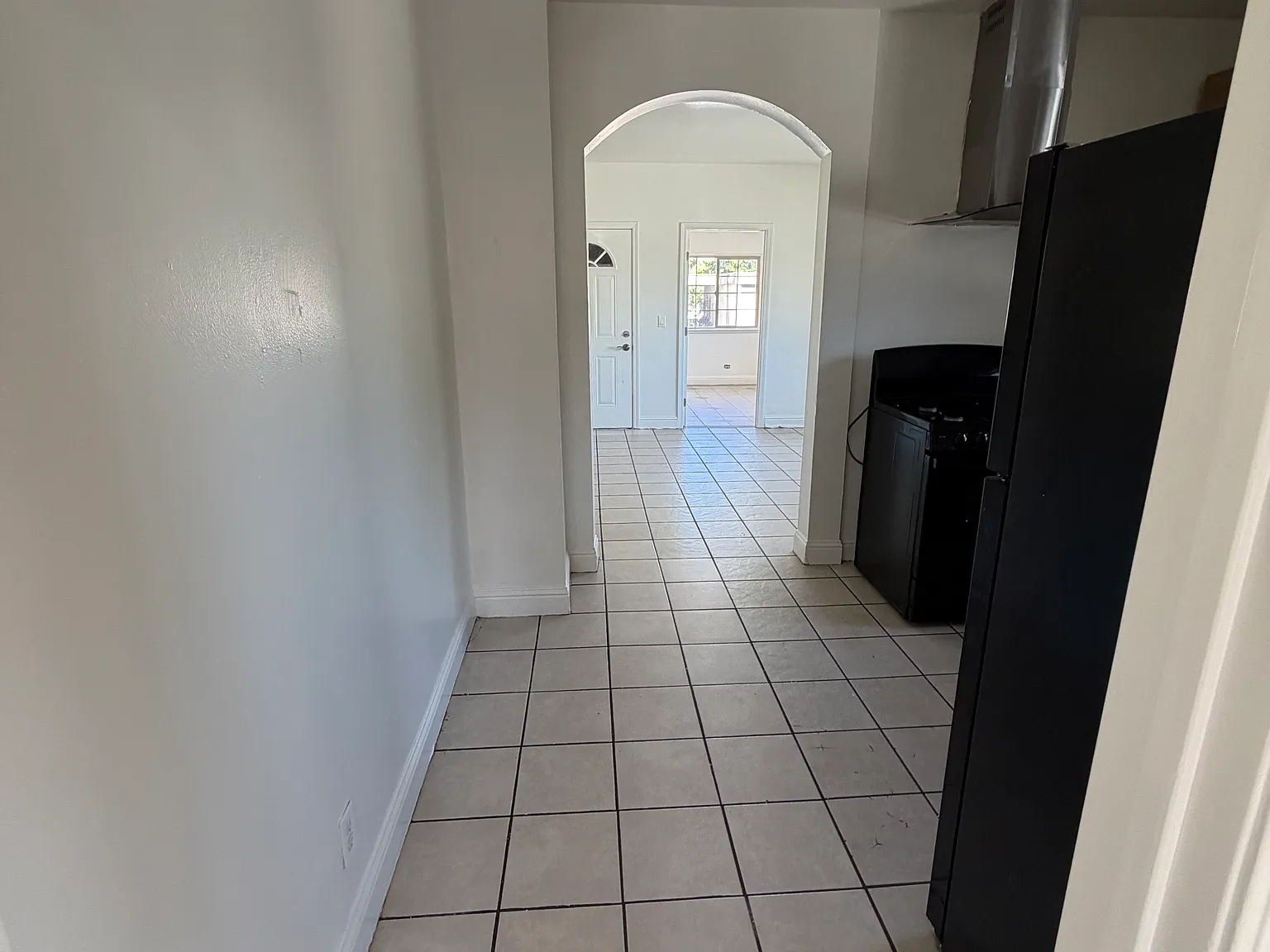 624 E Oak St — Photo 4