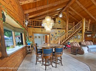 950 Cleveland St, Meeker, CO 81641