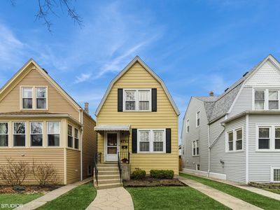 4713 W Warwick Ave, Chicago, IL, 60641