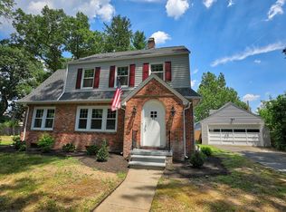 91 Eckington St, Springfield, MA 01108