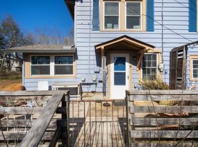 17B Hubbard Ave, Asheville, NC