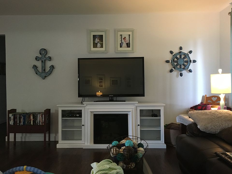 1st image of 3380 W Woodland Dr