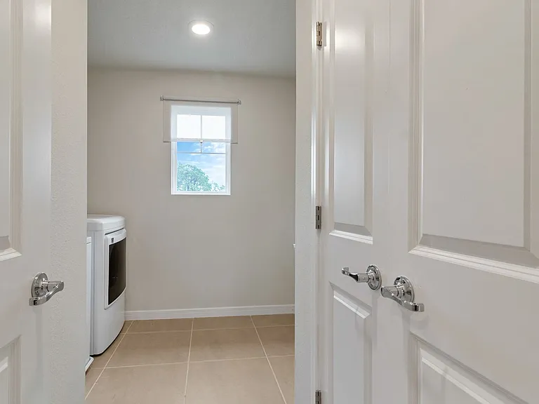 5674 Arborvista Dr — Photo 10