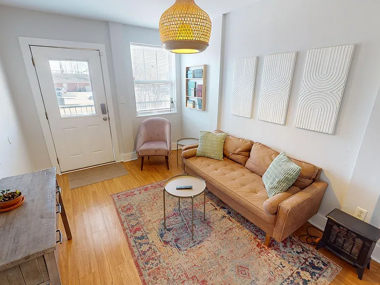 415 Humphreys Street — Photo 2