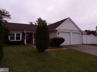 21 Hidden Hollow Ln, Sicklerville, NJ 08081