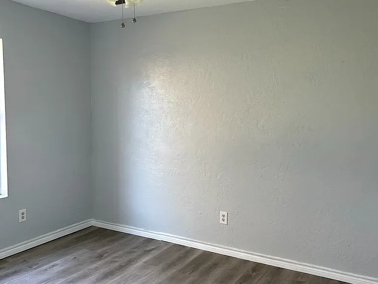 4027 SW Sunflower Ln — Photo 8