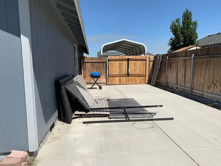 8308 Wrigley Dr — Photo 15