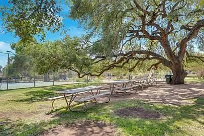 5309 Beckett Cir — Photo 33