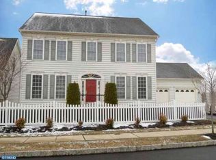 302 Kennard Rd, Perkasie, PA 18944