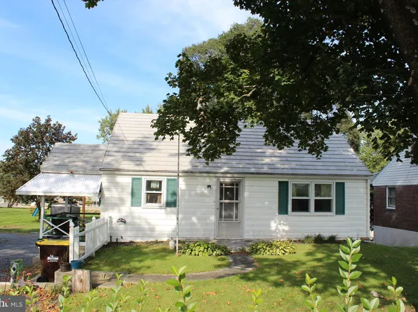 1773 Swamp Pike, Gilbertsville, PA 19525