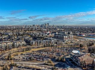 200 W Lincoln Way SW #207, Calgary, AB T3E7G7