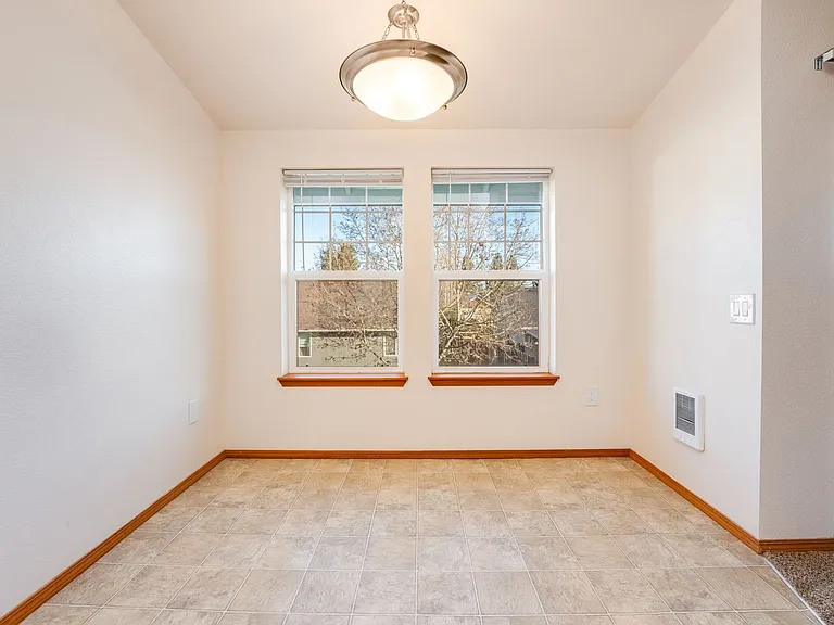Big Meadow Apartments — Photo 28