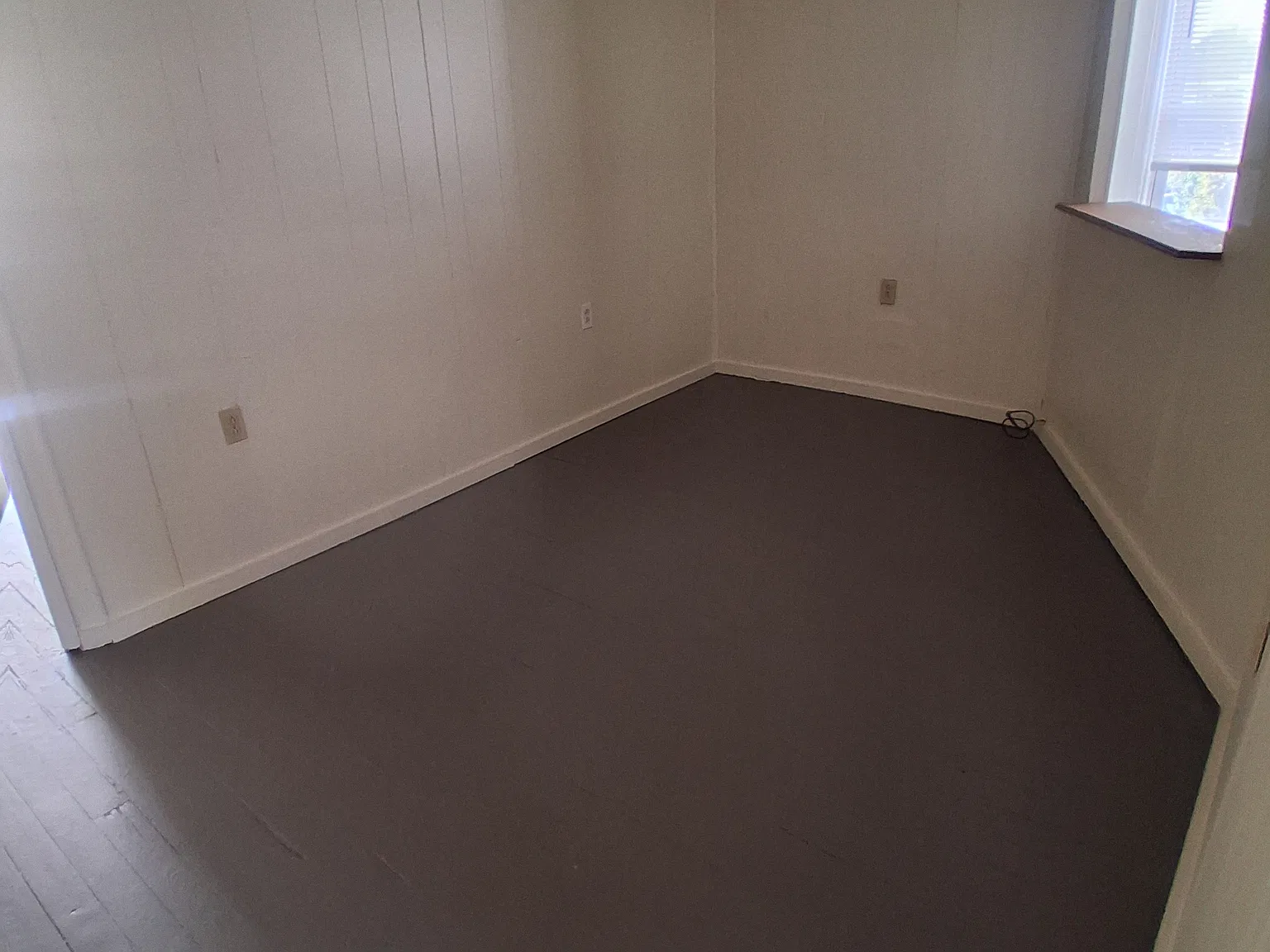 313 Summit Ave — Photo 2