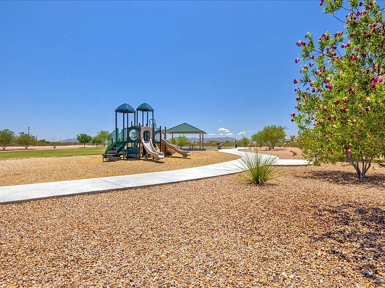 11328 S Weismann Dr — Photo 34