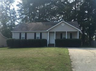 102 Gracie Ln, Clayton, NC 27520