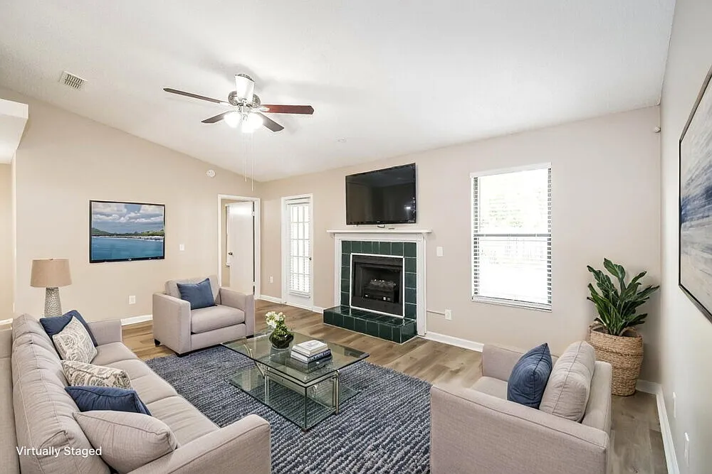 2 bed, 2.0 bath, 1107 sqft, $1,875 — Photo 3