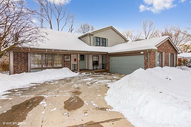 1st image of 355 E Carpenter Dr
