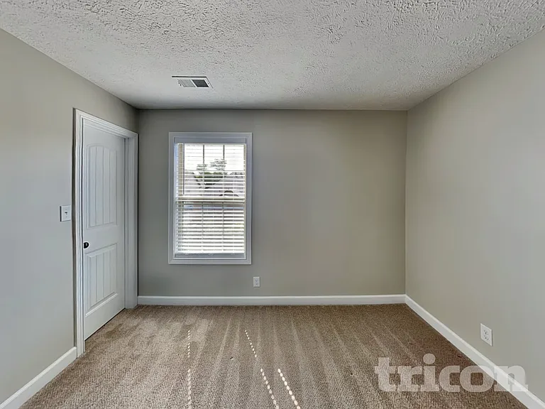 3772 Windhaven Dr — Photo 16