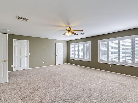 4th image of 3711 E Leah Ln