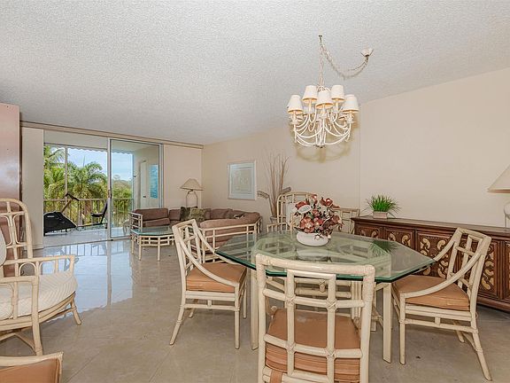 2nd image of 1402 NW 80th Avenue #305