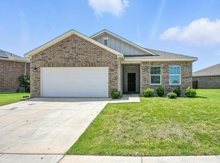 1637 Escondido Dr, Haslet, TX 76052