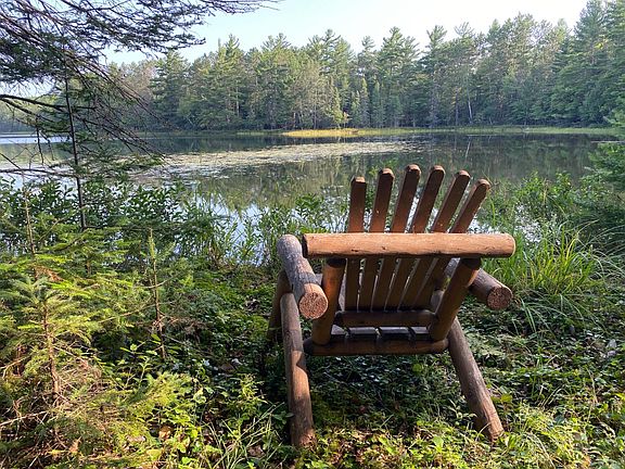 2nd image of 5165 Deer Lake Rd